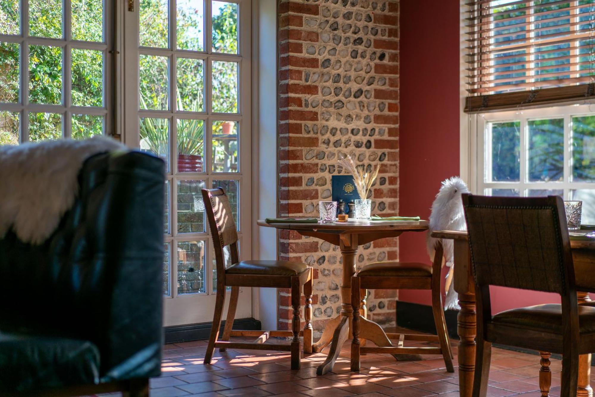 The Royal Oak Inn Chichester Eksteriør billede