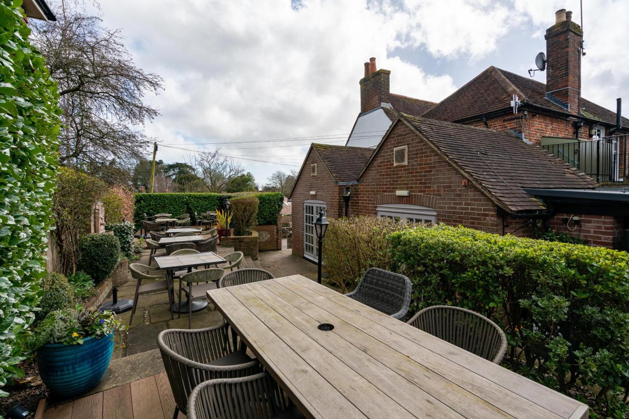The Royal Oak Inn Chichester Eksteriør billede