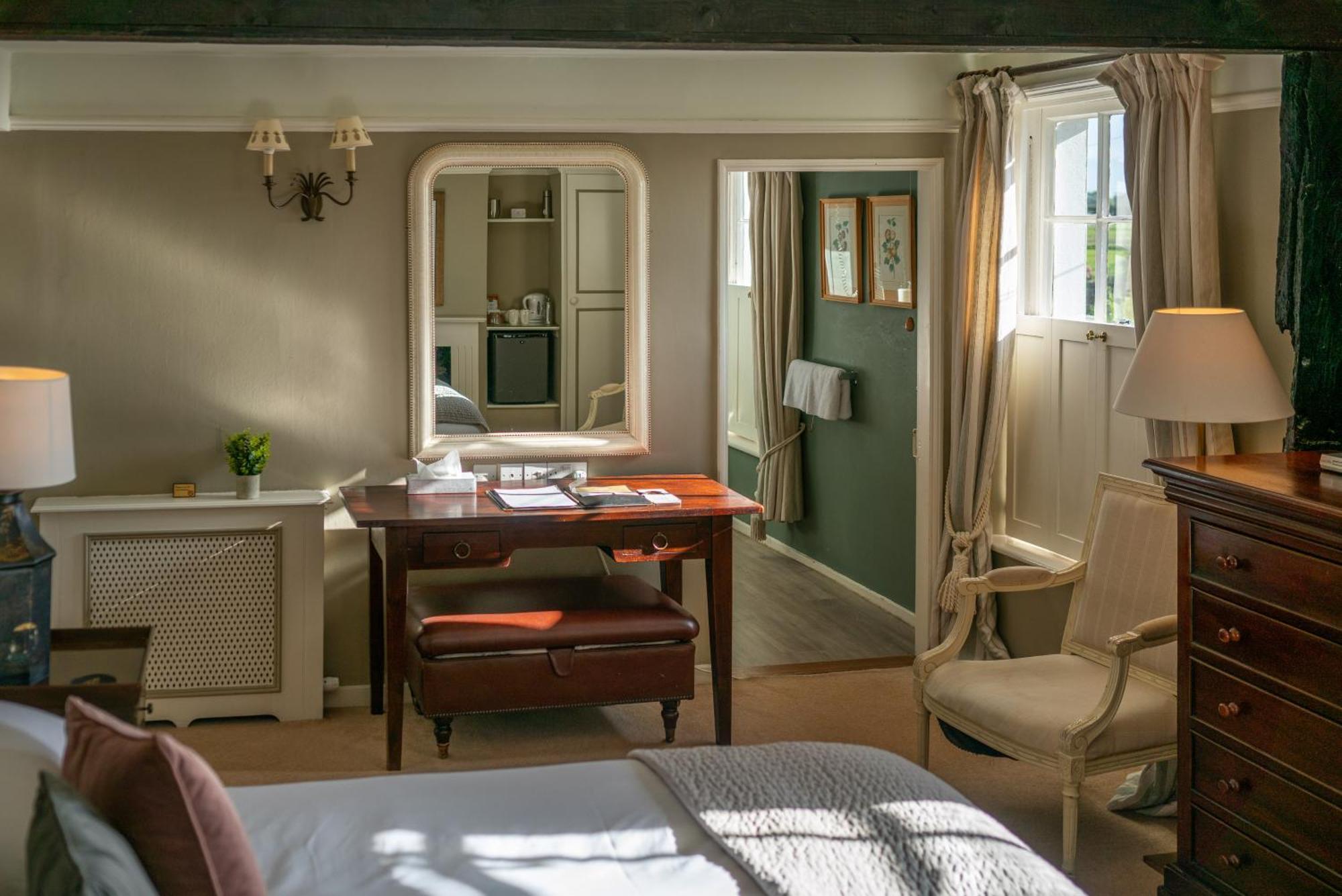 The Royal Oak Inn Chichester Eksteriør billede