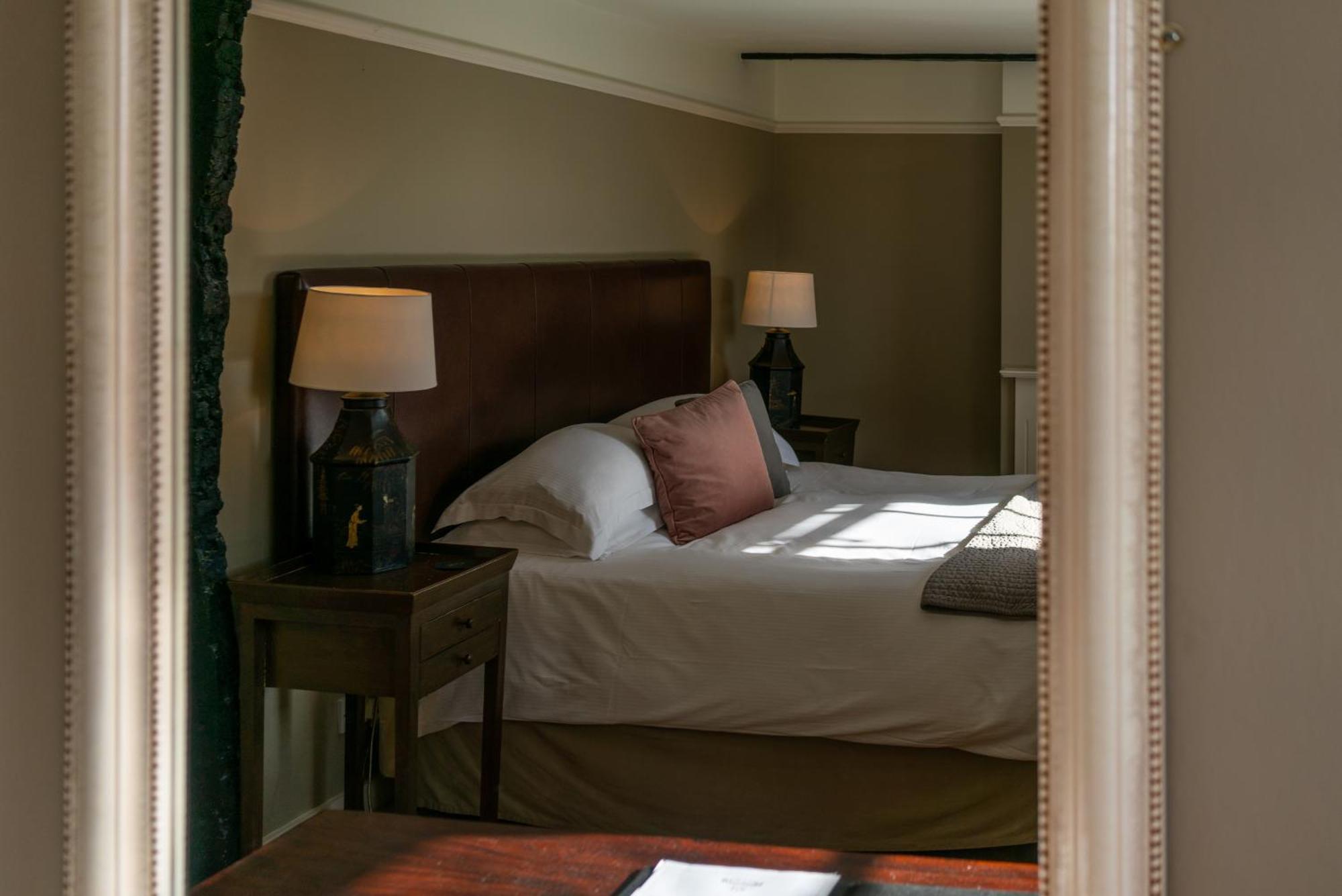 The Royal Oak Inn Chichester Eksteriør billede