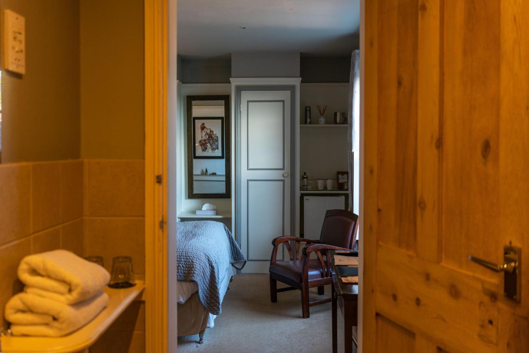 The Royal Oak Inn Chichester Eksteriør billede